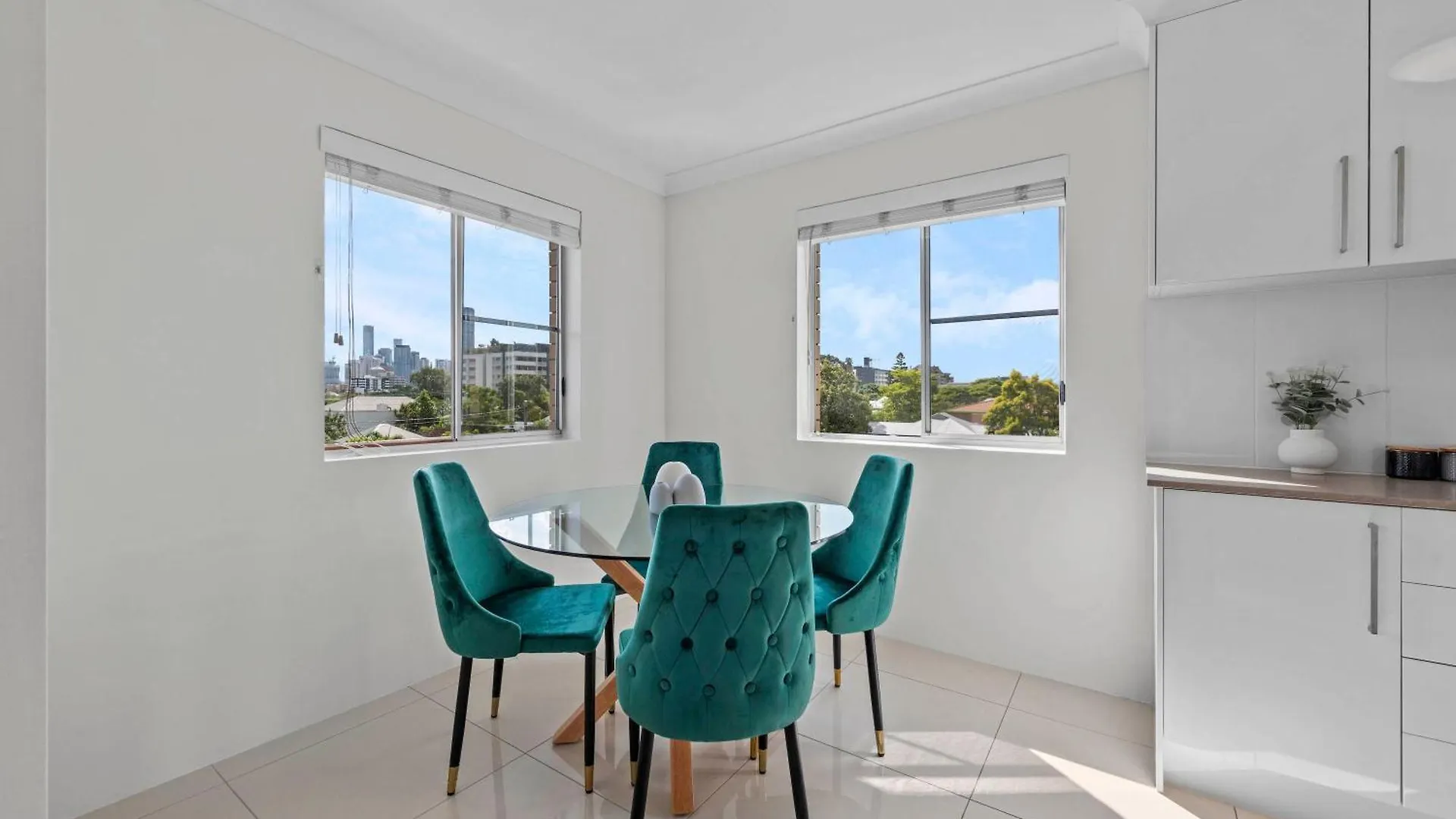 Apartment Quiet 3Brm Apt Near Gabba With Free Parking & Wifi Brisbane